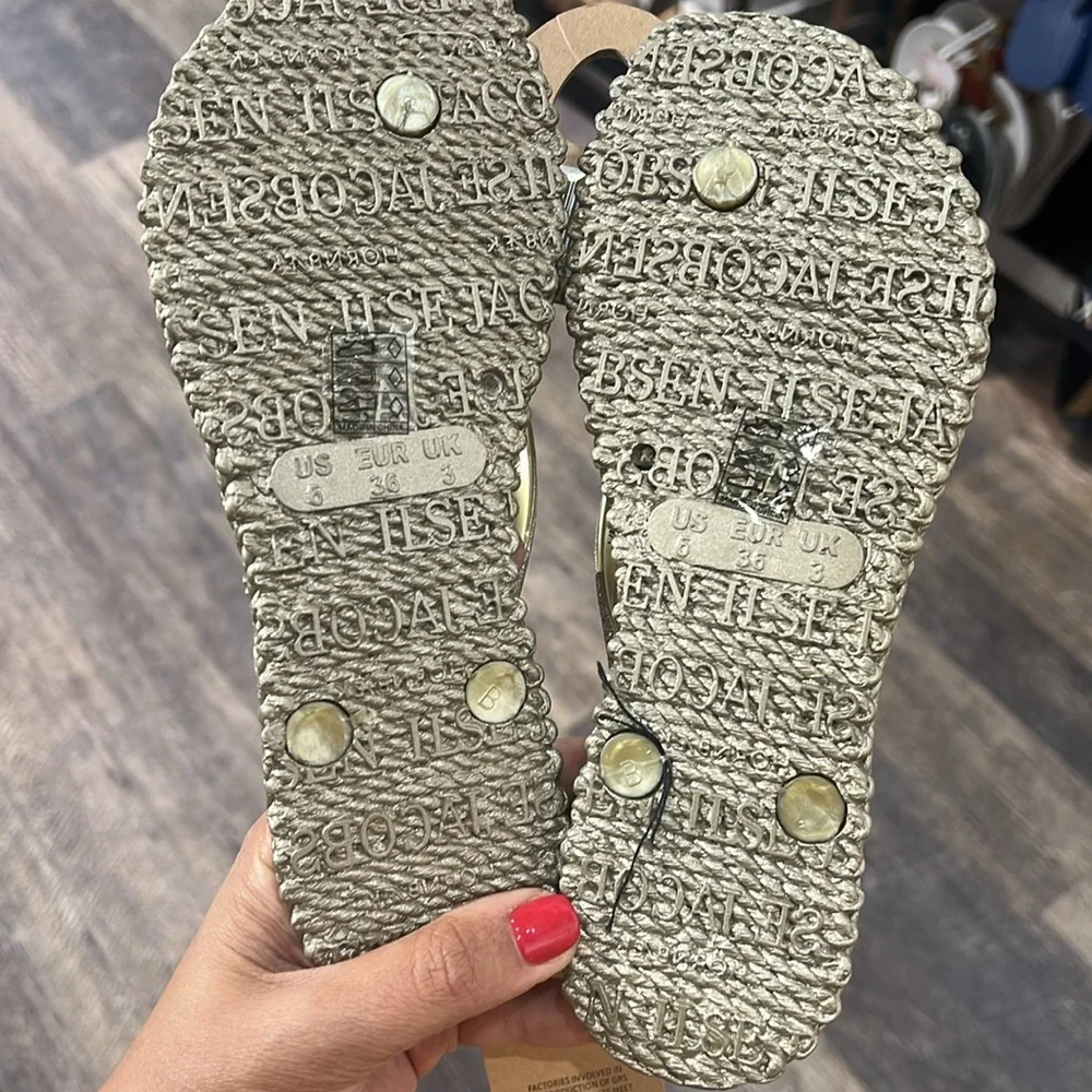 Ilse Jacobsen Women's platin Flip Flops - Picture 5 of 5